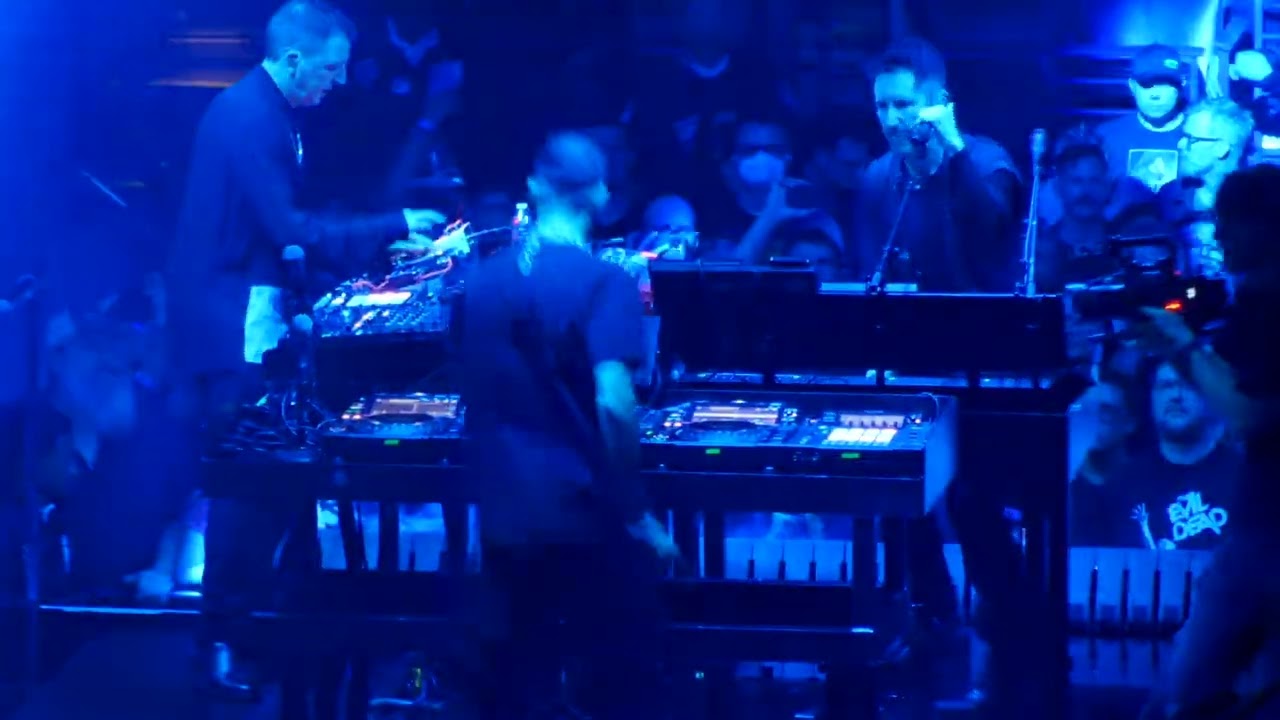 Nine Inch Nails x Boys Noize - Sin (Live) - Oakland Arena, Oakland CA - 2025-08-06