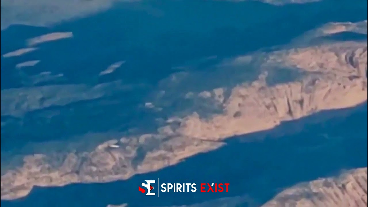 Professional Pilot Records Object from Cockpit..