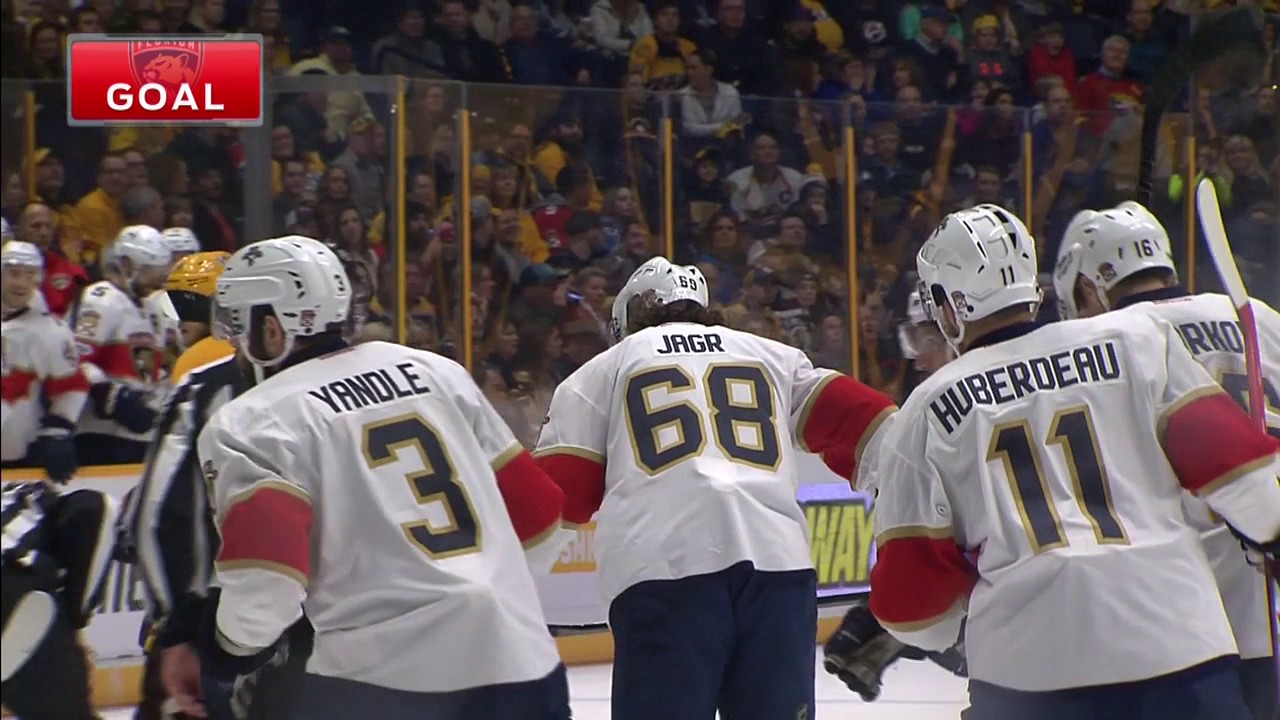 Party like it’s 1899! Jagr now 1 point away from 1,900 in his career