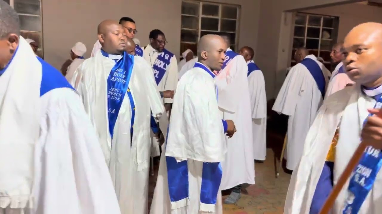 Wenzeni nah? Uyabuza umoya