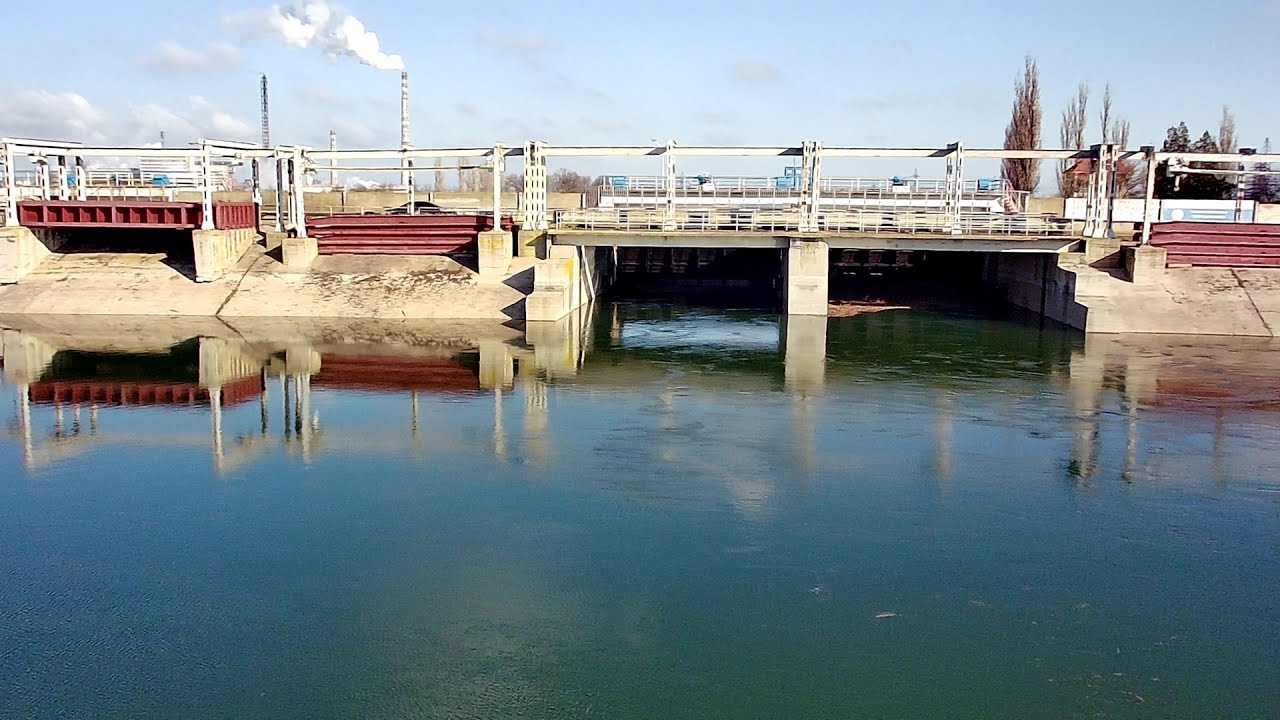 The Dnieper water arrived through the North Crimean Canal, water supply to Crimea, water in Crimea,