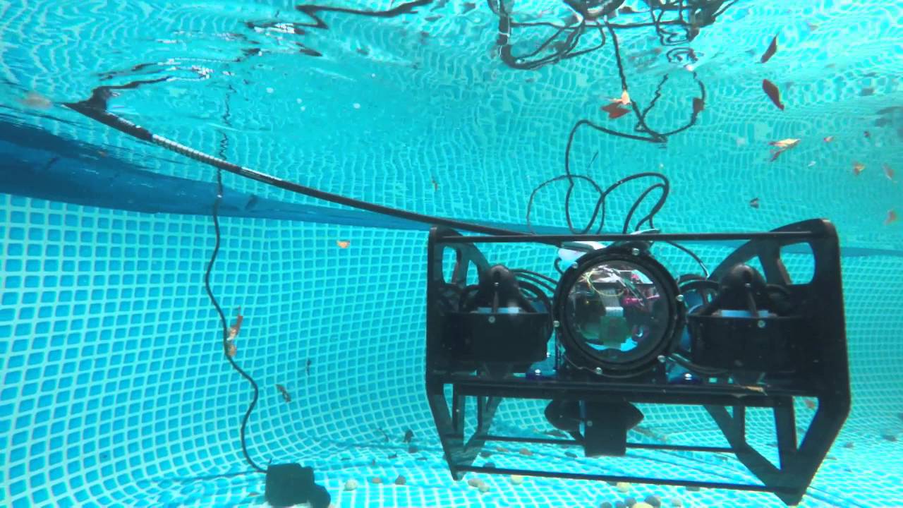 ROV automatic depth control and stabilization