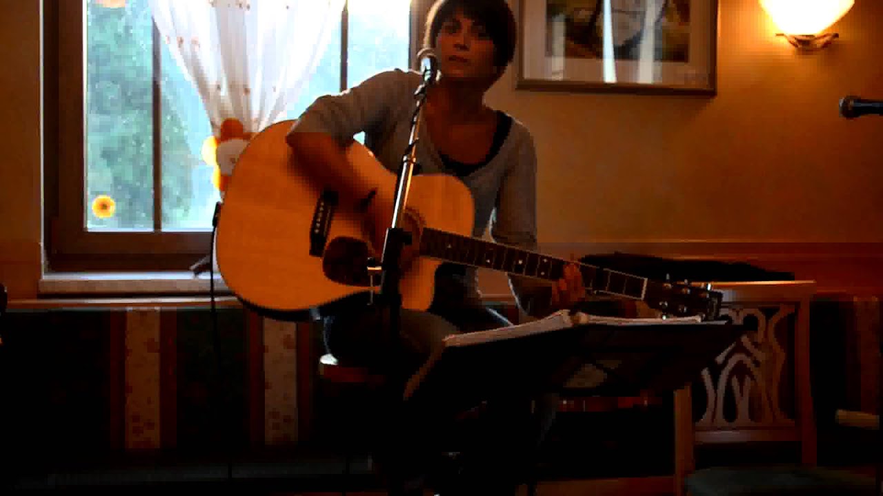 Mandana   Johnny B  Goode