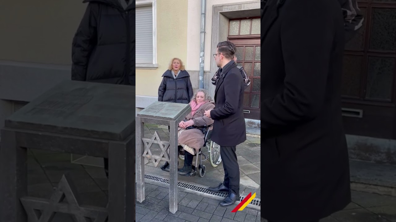 Feierliche Benennung der Hilde-Sherman-Zander-Stra&szlig;e