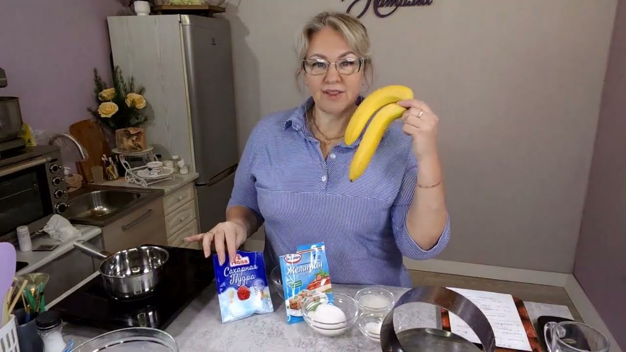 Две секретные прослойки для торта взорвут ваше представление о вкусе: банановая и малиновая, бомба!