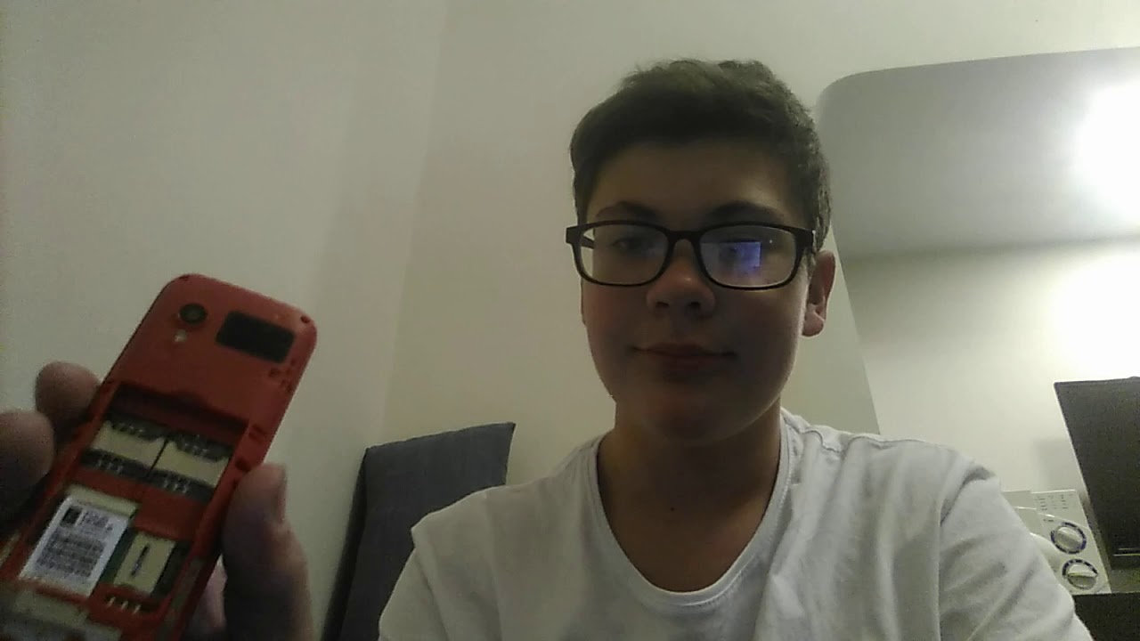 Обзор моего нового телефона (4 four phone). С Новым Годом, друзья.