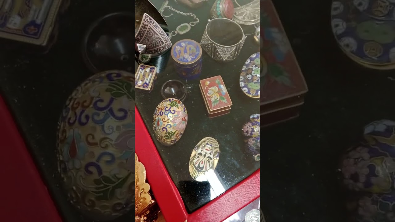  لقينا خنجر مرسع بالياقوت في هذا المركز ثقافي