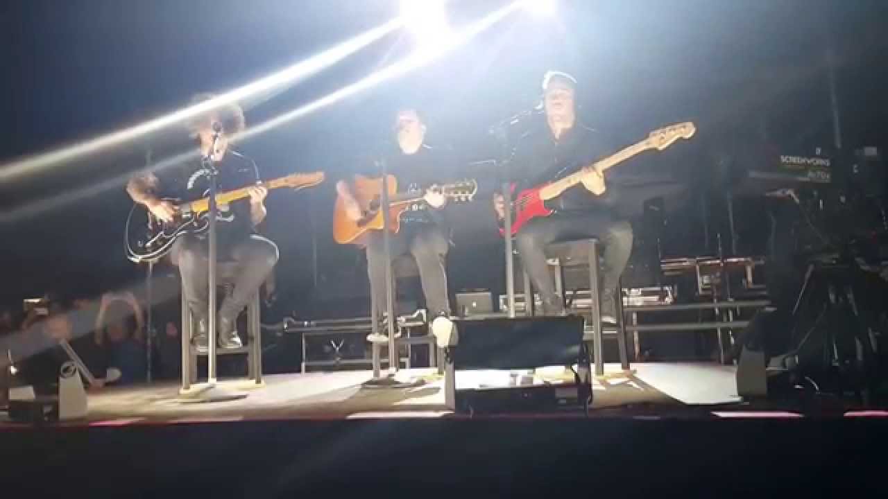 Fall Out Boy Immortals Acoustic Live, Bangor Maine, The Boys of Zummer Tour, June 20th, 2015