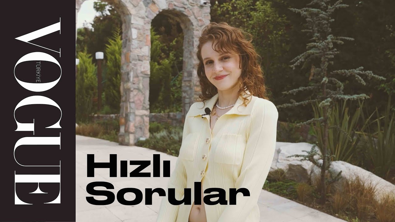 Ahsen Eroğlu ile Hızlı Sorular | Vogue T&uuml;rkiye