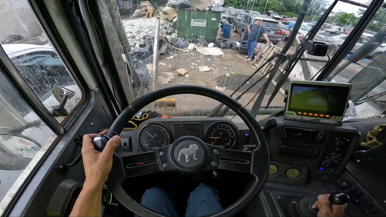 CRAZY HEAVY DUMPSTER, уборка мусоровозом с фронтальной загрузкой