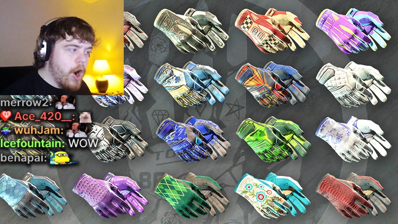 22 BRAND NEW CS2 GLOVES AND NEW CASE!