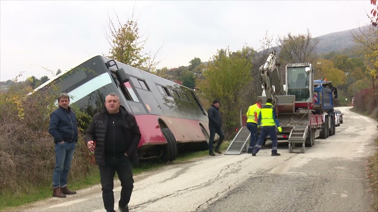 Автобус на ЈСП излета на патот Раштак-Булачани