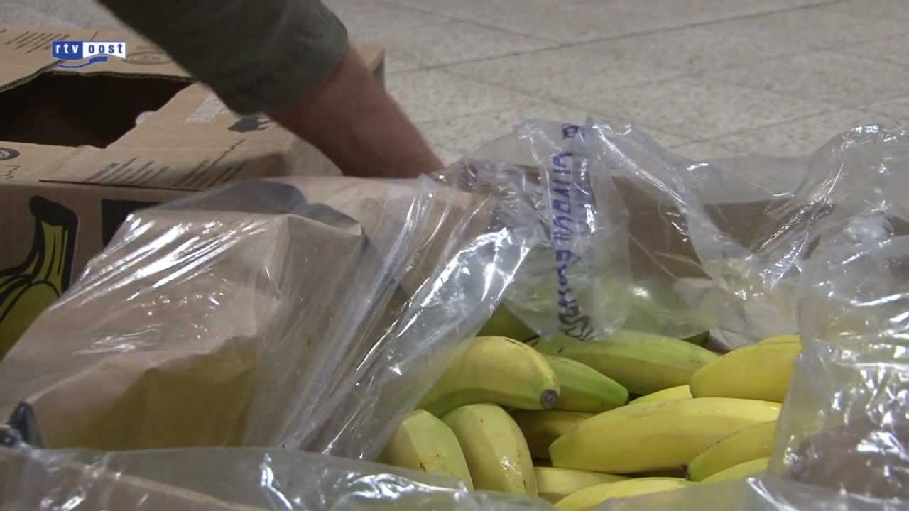 Cocaïne tussen de bananen bij C1000 in Steenwijk