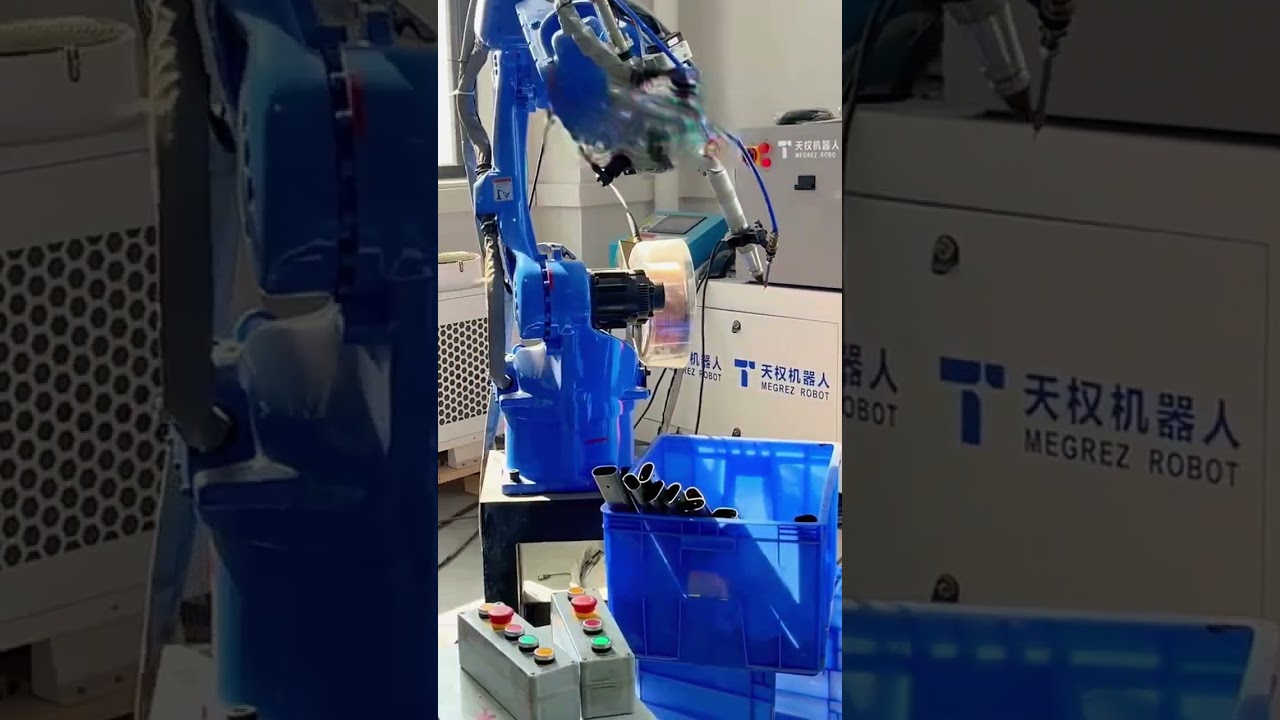 Amazing!!!It's like a robot!!!!