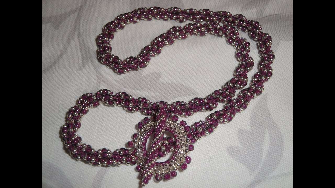 Schmuck selber machen - eine bezaubernde Spiralkette fädeln