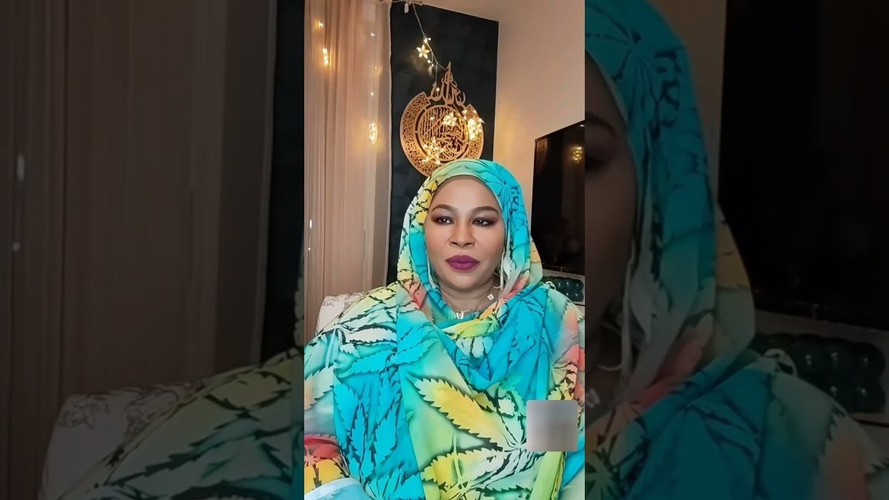 دخلت لقيتها راقدة جوا