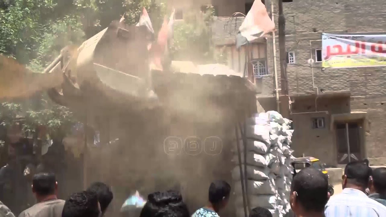 رصد| الفيوم | حملة ازاله لقوات مشتركة من الجيش والشرطة وشرطة المرافق بسنورس