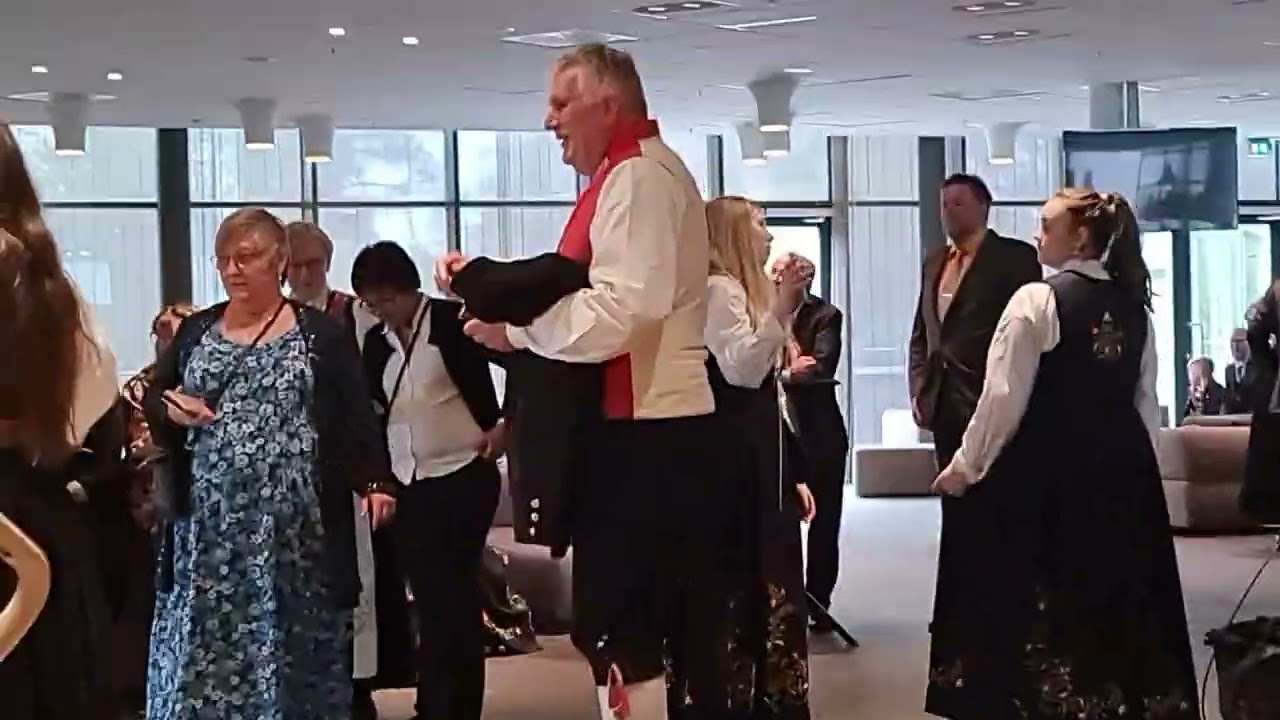 Walking around in Edvard Grieg Quality Hotel Norge.2022 23th Conferance hotel in Bergen