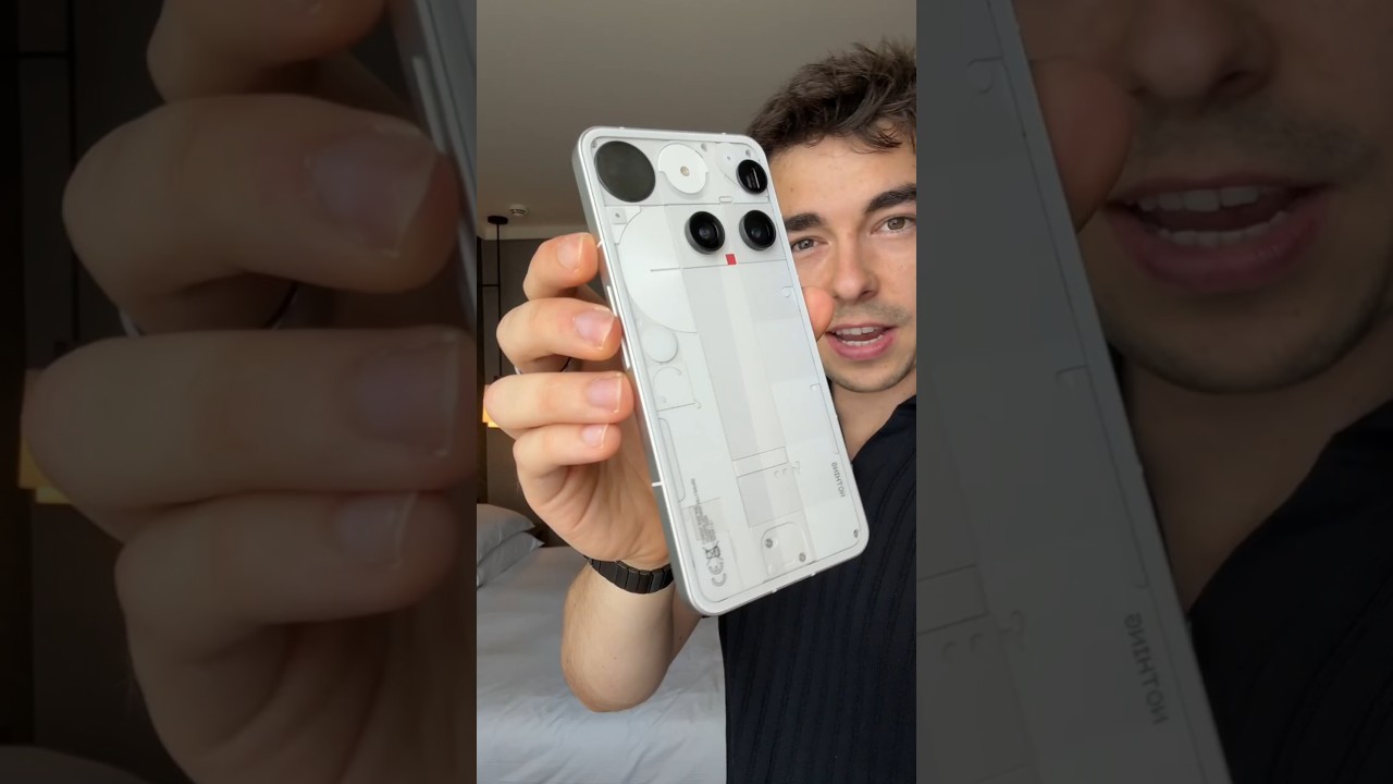Vlajkov&yacute; telefon od Nothingu představen 📱#geekboycz #tech #apple #geek #nothing #phone