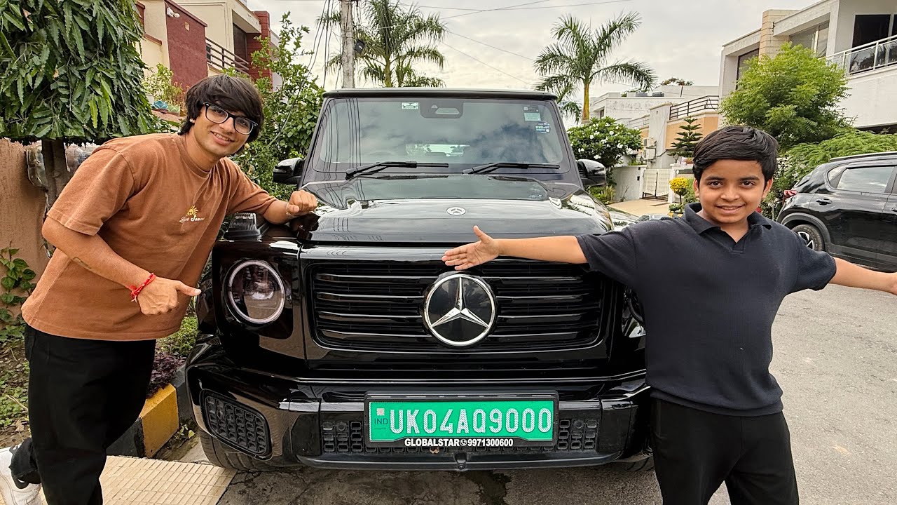 @souravjvlogs bhai ki g-wagon chala di😍haldwani me