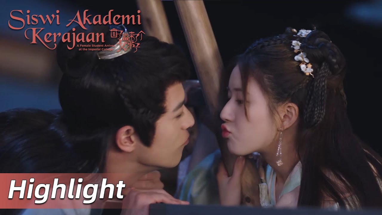 Highlight EP14 Lucu banget mereka diam-diam berpacaran | Siswi Akademi Kerajaan | WeTV【INDO SUB】