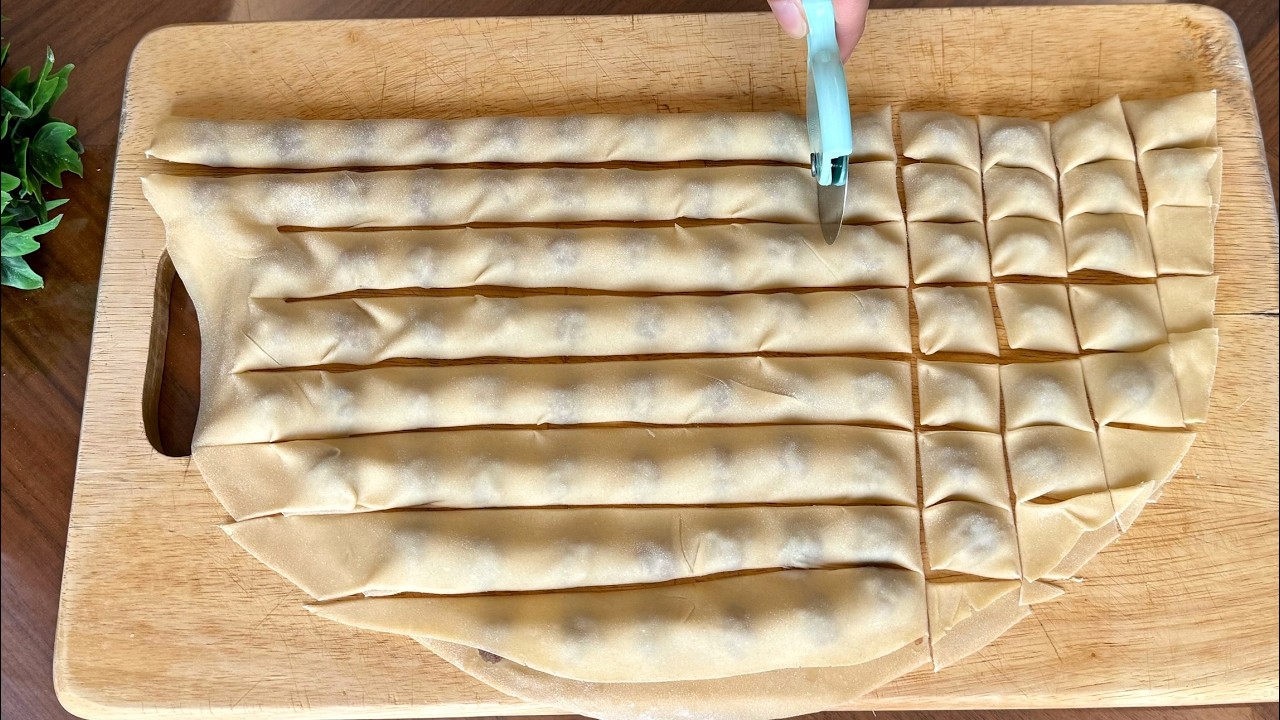 MANTI YAPIMI HİÇ BU KADAR KOLAY OLMAMIŞTI ❗️En Kolay Mantı Tarifi 🥟Çiçekintarifleri