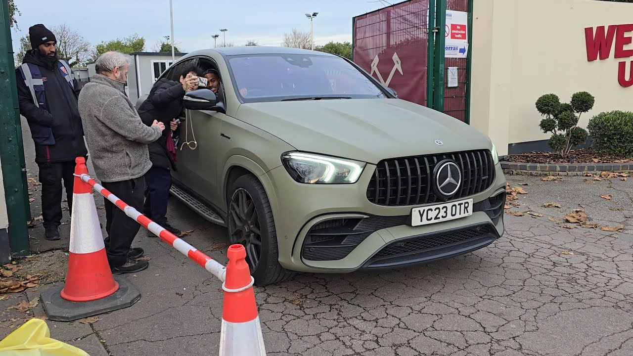 West Ham Players Leave Training Grounds in Their Cars Kudus, Areola, Summerville