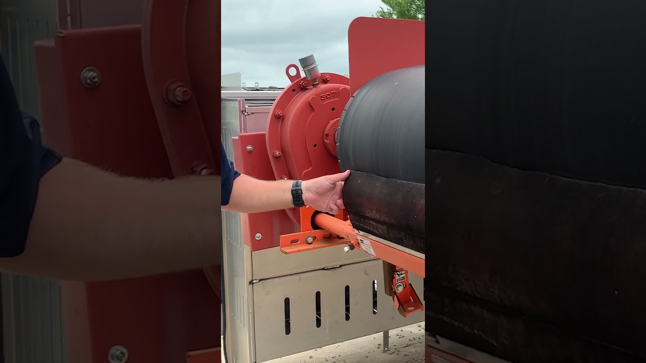 Properly Tensioning Conveyor Belt Cleaners #beltconveyor #maintenance #carryback