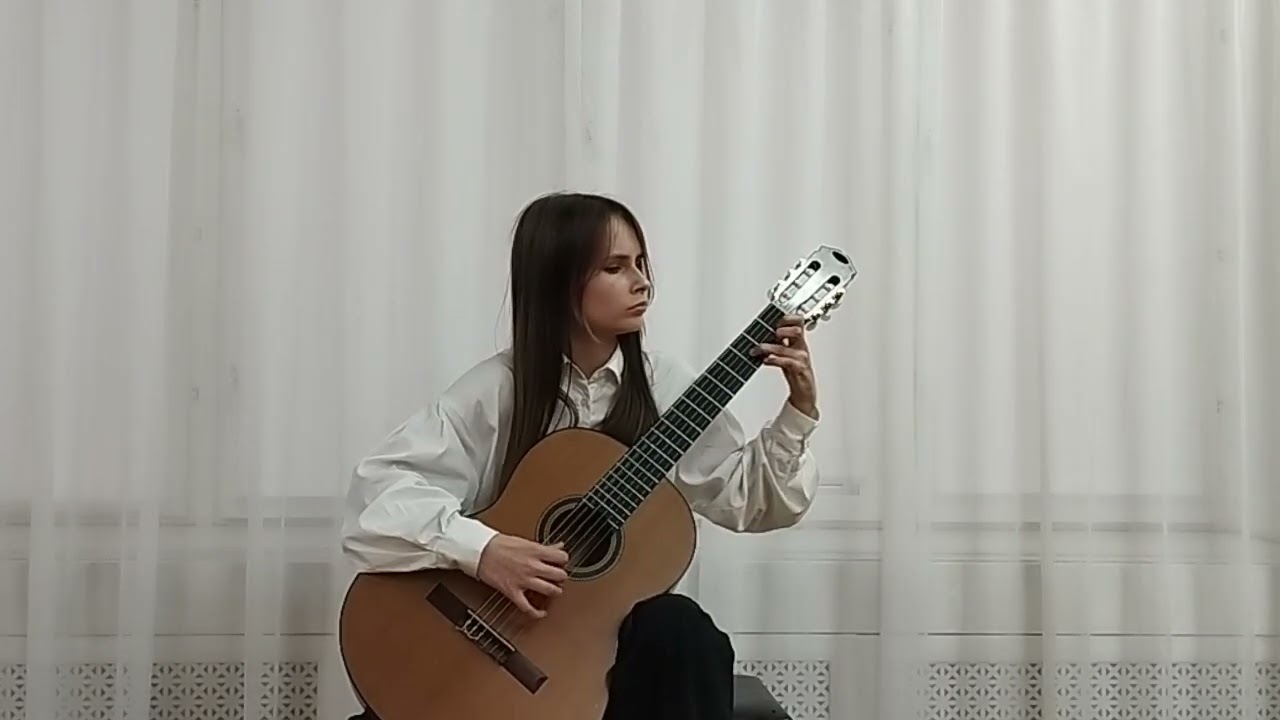 Каштанова Ева 13 лет.И.С.Бах Лютневая сюита Прелюдия 2 ,ля минор