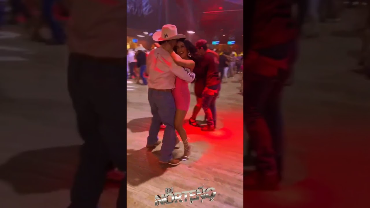 Feliz Navidad Y Prospero Año Nuevo 2024 🎅