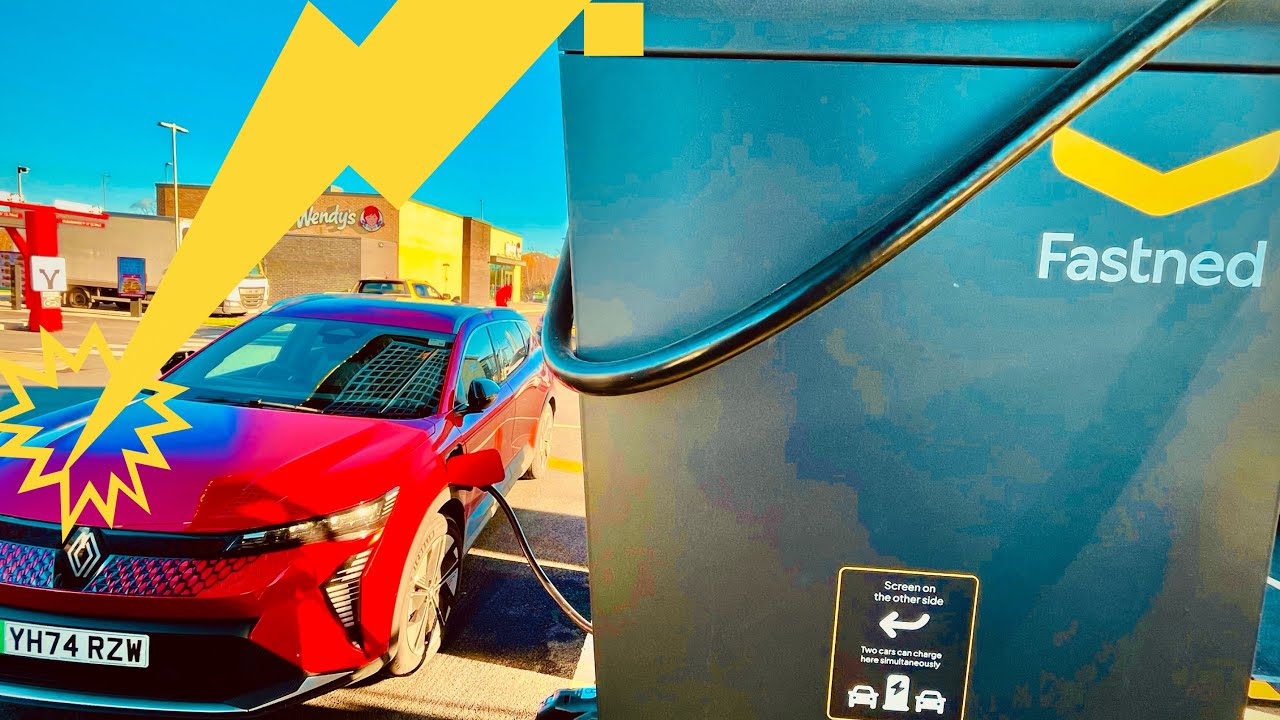 Renault Scenic E-Tech EV — быстрая зарядка + тест запаса хода в холодную и штормовую погоду + све...