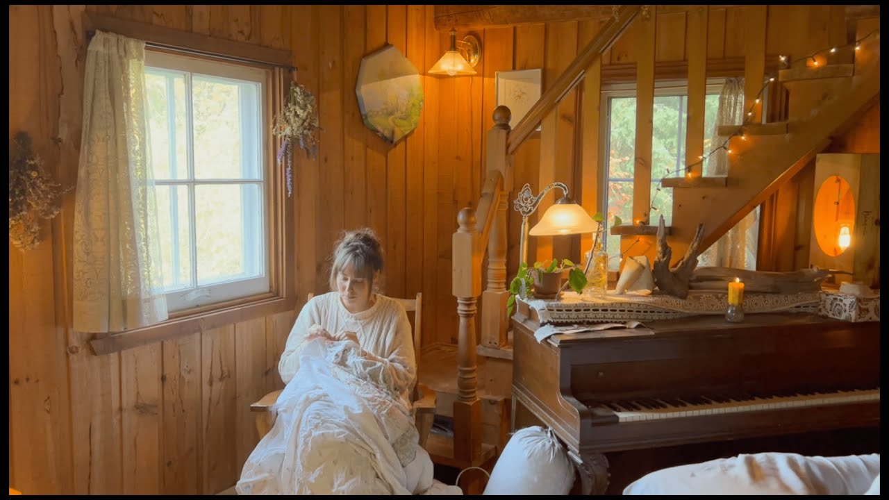 Slow Living in a Cabin with Silence in the Woods