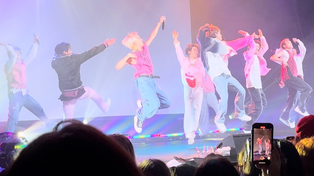 xikers (싸이커스) - Skater - TRICKY HOUSE PARIS 240210 [FANCAM] 4K60 HDR