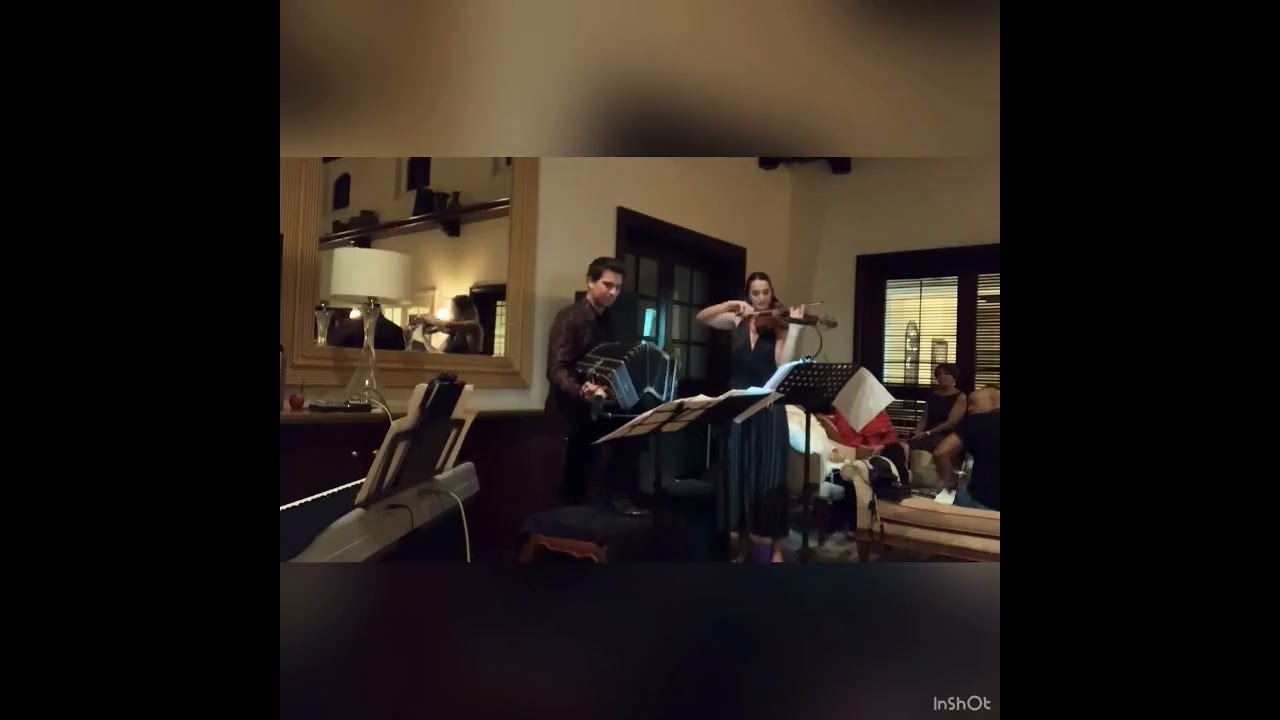 Zita from Astor Piazzolla. Violin: Melody Quinteros. Bandoneon: Nicolas Maceratesi. 'Duo Sonder'