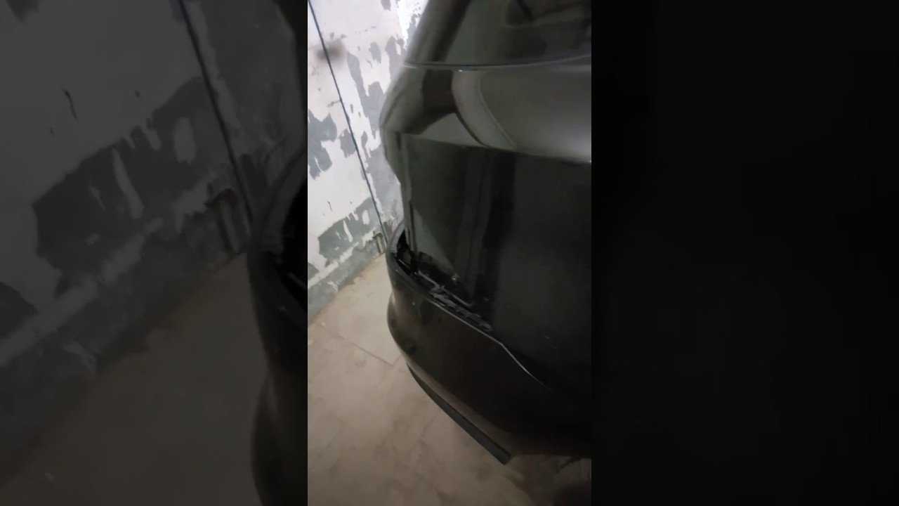 ML 350. 166 Снятие заднего бампера