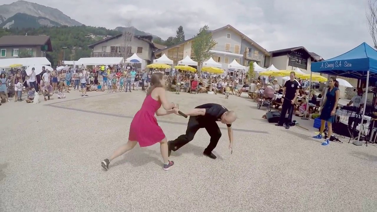 Demonstration de Ninjutsu à Grimisuat