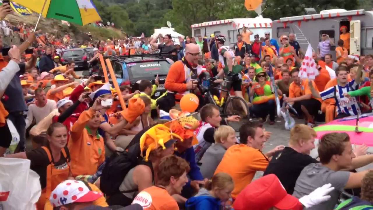 Alpe D'uez Dutch corner TDF 2013