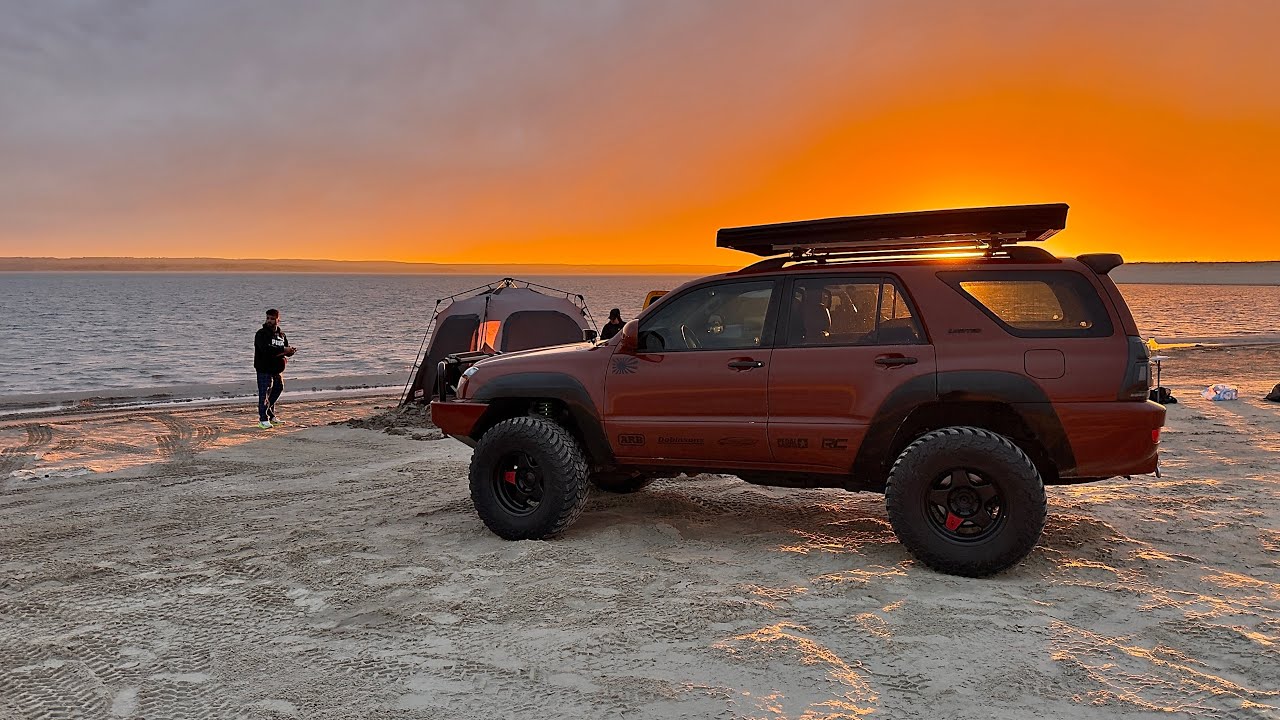 NEBRASKA McConaughy Lake camping. Time to camping friends and offroad 