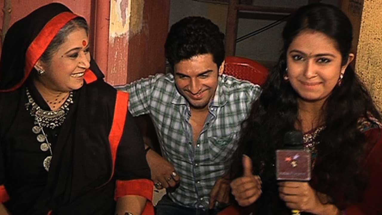 Pol Khol on the Sets of Sasural Simar Ka - Part 2
