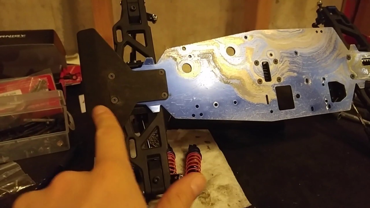 Vintage Kyosho Inferno 10-E build, Part 1