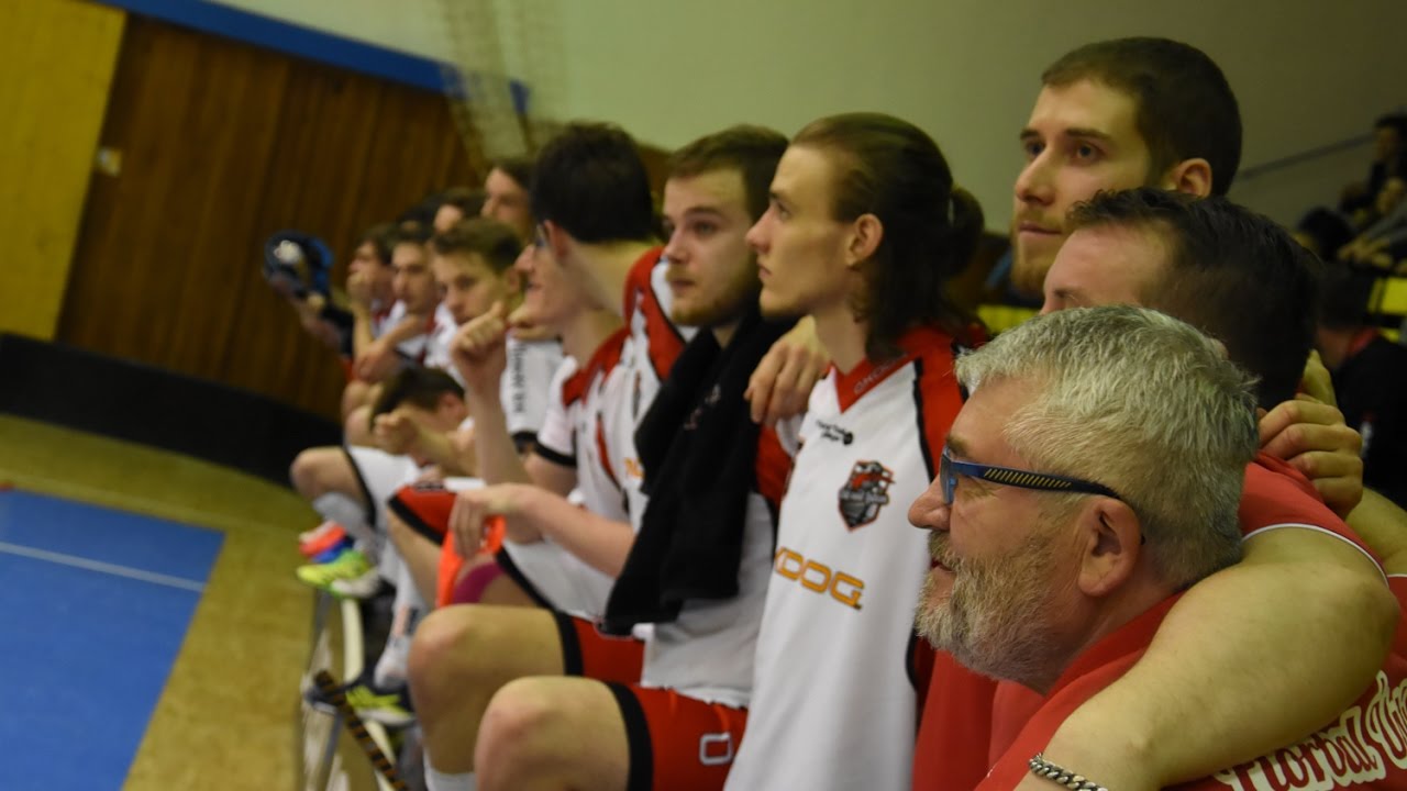 Highlights n&aacute;jezdů 1. fin&aacute;le: Florbal &Uacute;st&iacute; - Hattrick Brno 5:6pn