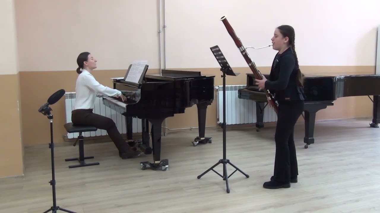 Karina Ivanova  - ABENDLIED - Robert Schumann