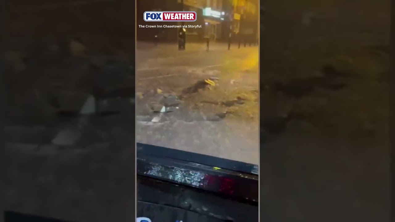🌧️ ЛИВНИ В ВЕЛИКОБРИТАНИИ: жители Бернтвуда, Англия, пережили тяжелые испытания во время ненастья
