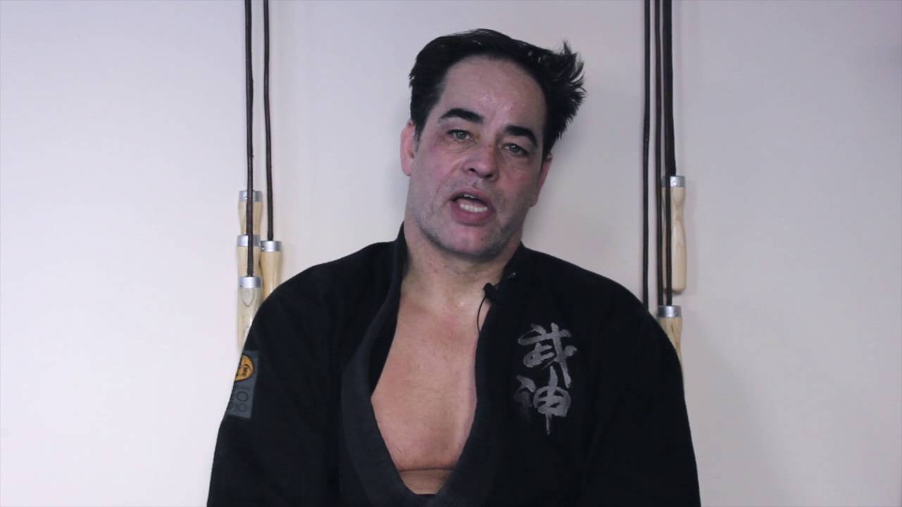 Gracie Jiu-Jitsu Black Belt Simon Yeo talks to Fightstore Media