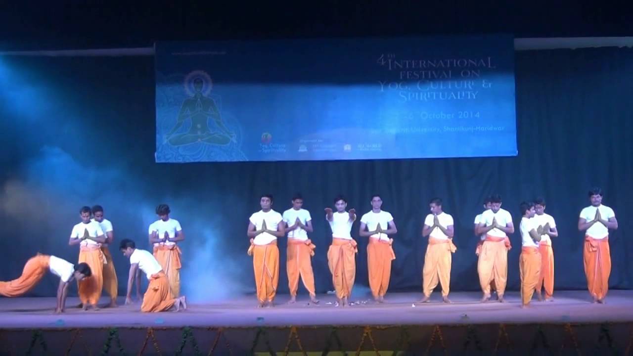 Yog Demonstration by DSVV Sanskriti Kalaa Group Boys on Cultural Evening 2014 awgpspark video