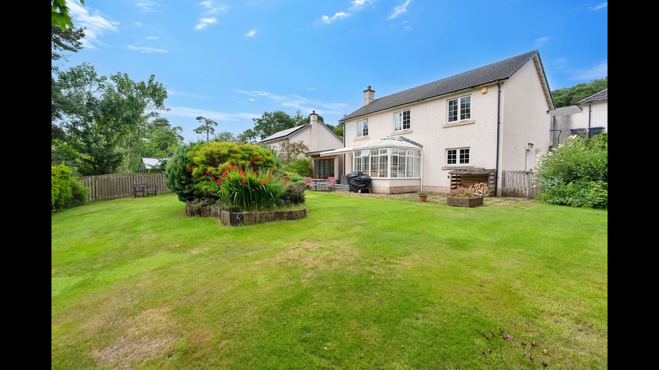 9 St Ronan's Way, Innerleithen, Scottish Borders