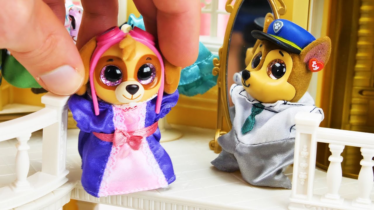 Paw Patrol Shopping Mall बच्चों के लिए खिलौना सीखने का वीडियो! (Hindi)