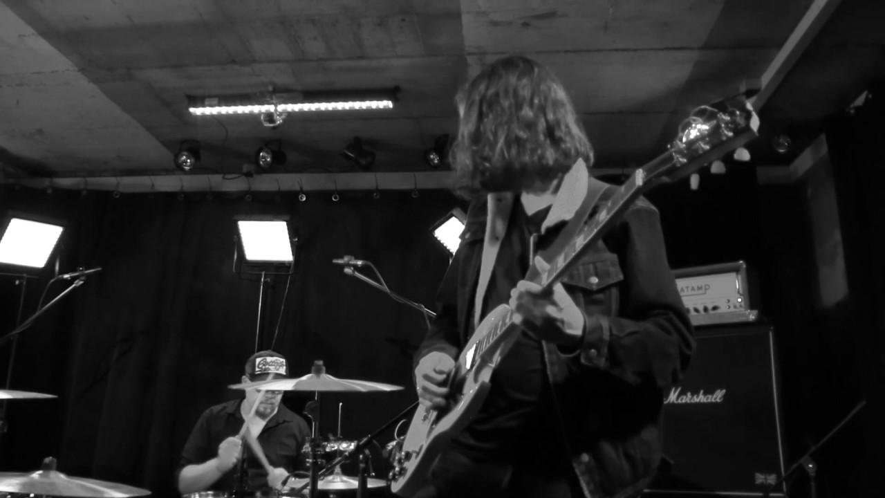 Kalamata - Shows (live @ Bunker Rostock Doomstone)