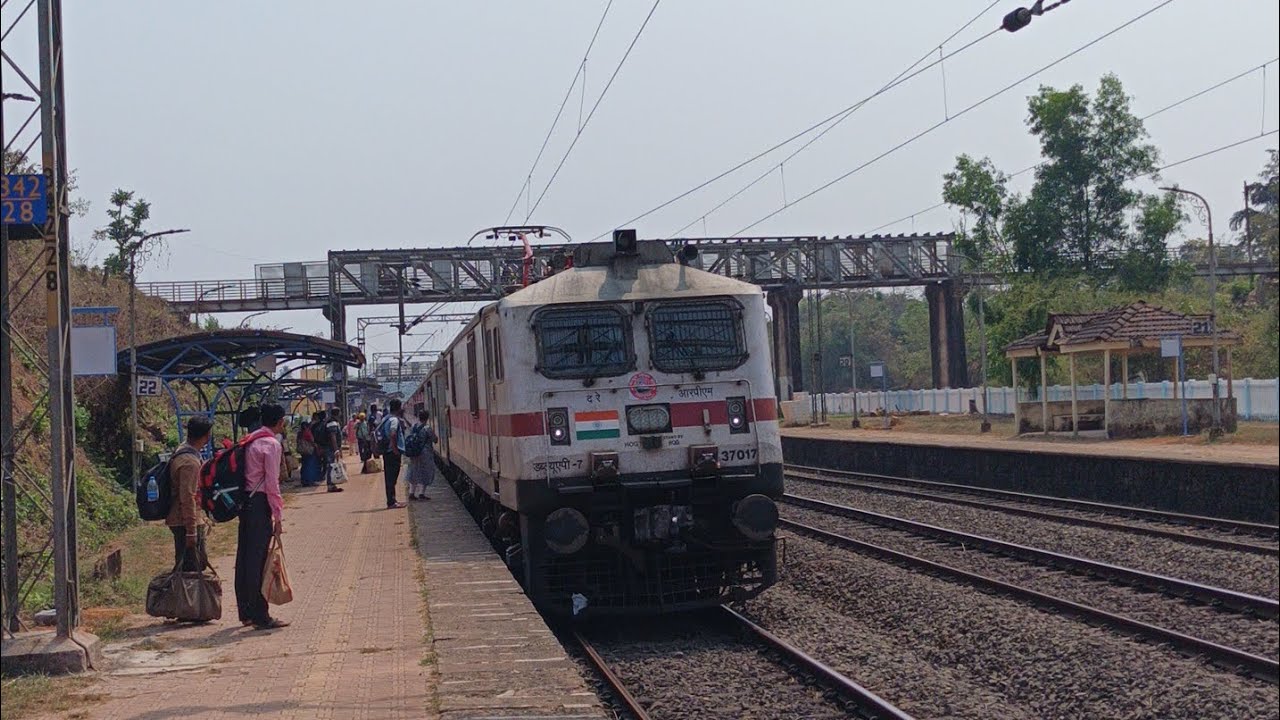 16334 Veraval Express Journey From Kudal to Ratnagiri with High speed action 🔥 120Kmph 