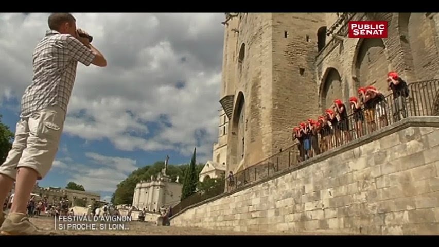 Le festival d'Avignon : si proche, si loin - Documentaire (23/12/2014)
